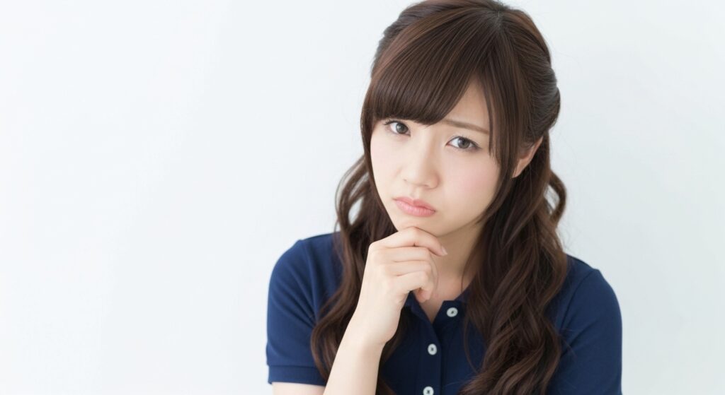 悩んでいる女性介護職員