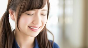 女性の介護職員の画像